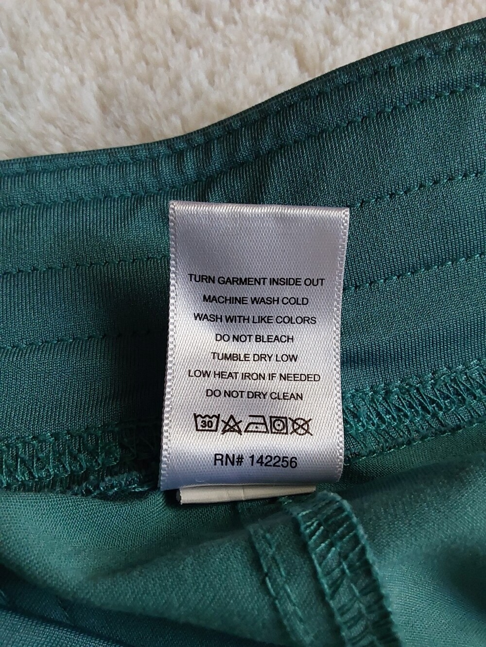 🌺 Like New Figs Tech Collection Teal V-Neck Scrub Set - Picture 8 of 12